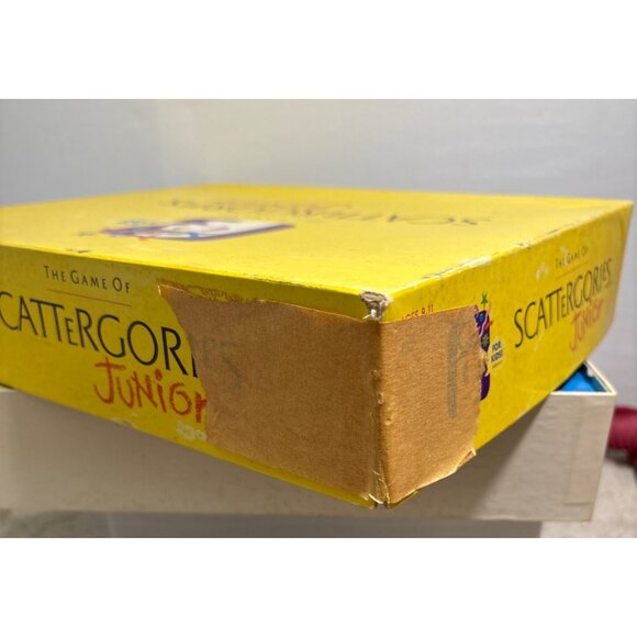 Scattergories Junior Board Game Ages 8-11 Complete Set By Milton Bradley 1990 - Picture 3 of 12